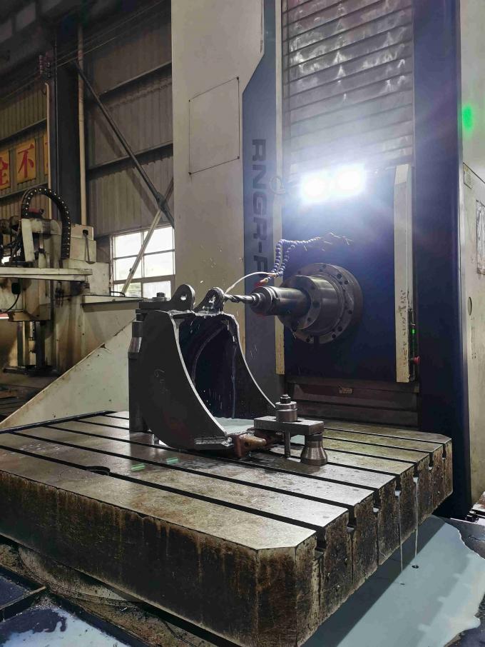 Мощный гидравлический лом для экскаваторов весом 12-14 тонн с настраиваемым цветом Hardox 450 7